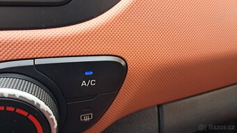 Hyundai i10, 1.0i / 48KW Family PLUS - 16