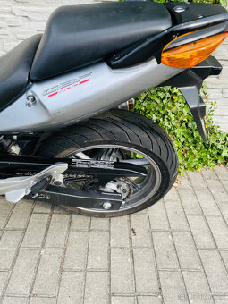 Honda CBF 500 r.v.2006 najeto 44tis km 25kW - 16