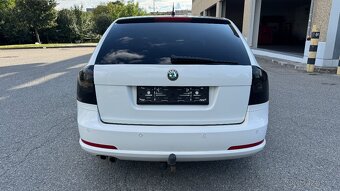 Škoda Octavia RS 2.0TDI 125kW XENON - 16