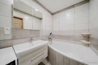 Prodej bytu 4+1 92 m² Novodvorská, Třebíč - 16