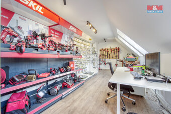 Prodej domu s kancelářemi a prodejnou, 215 m², Zeleneč - 16