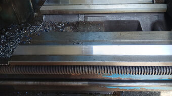 POREBA soustruh TPK 90 x 2000mm - 16