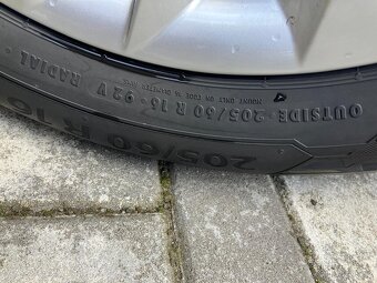 ŠKODA OCTAVIA IV 2,0TDi po 1. majiteli, odpočet DPH - 16