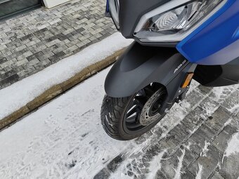 Honda Forza 125 Smart Box-modrá - 16