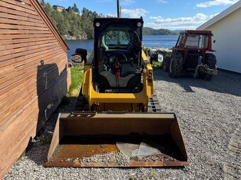 Smykový nakladač CAT 249D (2019) – pouze 910 mth - 16