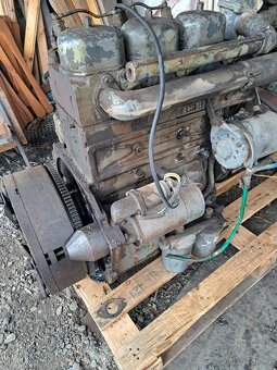 Motor zetor uřI 6201. 7201. 7701. - 16