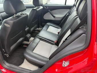 Škoda OCTAVIA RS 1.8T XENON TEMPOMAT 2004 - 16