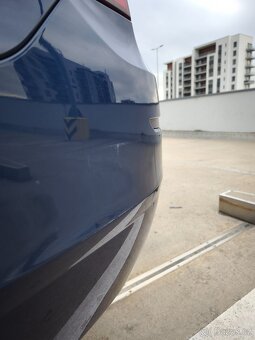 BMW F11 520d - 16