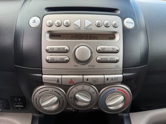 Daihatsu Sirion  1.3 Eco  4x4 - 16
