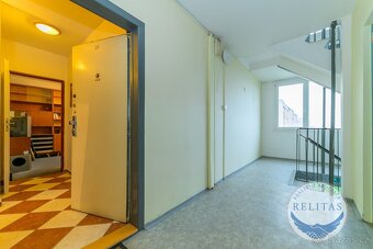 Prodej bytu 4+1 s krásným výhledem, 72 m², metro =C= Háje - 16