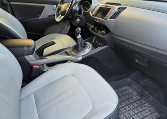 Kia Sportage 1.7-PREMIUM-NAVI-1.maj.-KŮŽE - 16