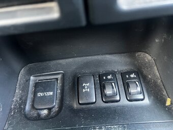 Toyota Land Cruiser Executive,4.0 V6 benz,automat,4x4,2005 - 16
