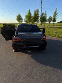 Lancer Evolution IX - 16