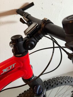 Specialized Jett - 16