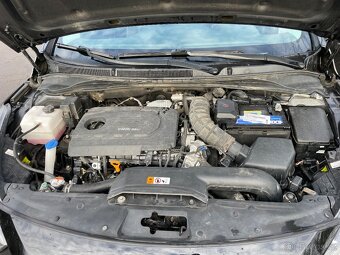 Hyundai I40 1.7CRDi automat, PLNÁ VÝBAVA - 16