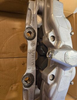 AMG Brzdy W211 S211 C219 55 AMG (Brembo) - 16