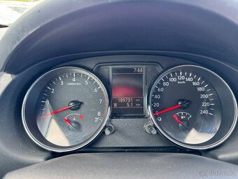Nissan Qashqai 1.6i 86 kw - 16