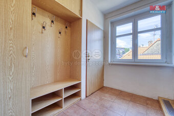 Prodej bytu 4+1, 81 m², Karlovy Vary, ul. Táborská - 16