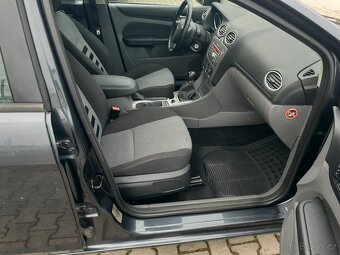 Ford Focus combi 1.6.TDCi, 80kW, manuál - 16