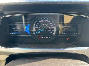 Ford Taurus 3.5V6, rok 2015, 1.majitel - 16