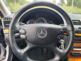 Prodám Mercedes Benz E 220CDI 125kW Elegance 2009 - 16