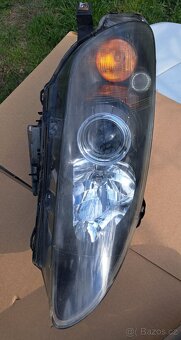 Honda S2000 AP2 predne svetlomety - 16