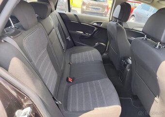 Opel Insignia 2.0 CDTI 4x4 Automat, nafta automat 118 kw - 16