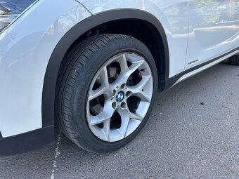 BMW X1 2013 - skvělý stav - 16