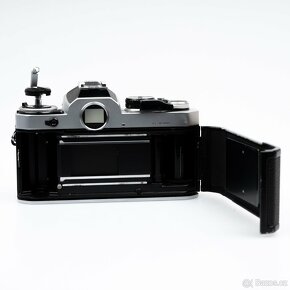 Nikon FE + dva objektivy SET - 16