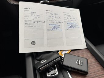 Volvo XC60, D5 AWD AT 173kw - 16