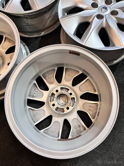 4x100 R16 Originál Renault ZOE / Clio - ET44 TOP - 16