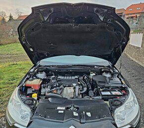 PRODÁM CITROEN C5 1,6eHDI rok 2010 NOVÁ STK do 2027 - 16