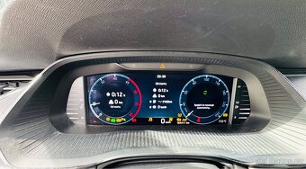 Škoda Octavia IV 2,0 TDI KOMBI 9/2022,NAVI,LED,AUTOKLIMA - 16