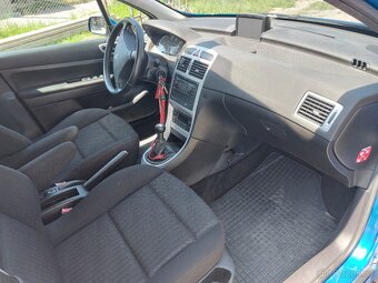 Peugeot 307 kombi SW 1.6 Hdi, nájezd 137 000 KM - 16