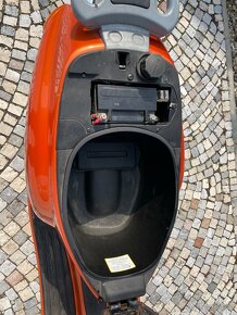 pisggio vespa et4 - 125 ccm - 12029 Km - 16