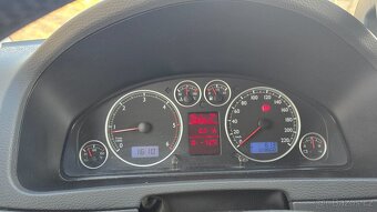 Vw T5 multivan highline - 16