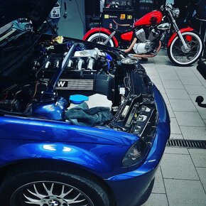 BMW e46 330xi - 16