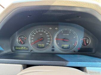 Volvo XC90 2005 2.4 D5 AWD A/T - 16