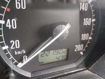 Škoda Fabia 1.4 MPI + LPG - Velice pěkná + tažné zařízení - 16