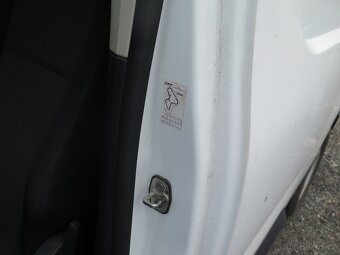 Peugeot Partner, 1.5HDi, DPH, motor KO, nepojízdné - 16