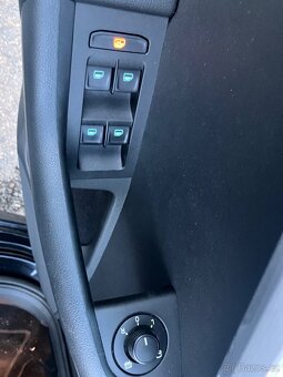 Škoda Octavia 2.0tdi 110kw DSG ACC Webasto 2015 - 16
