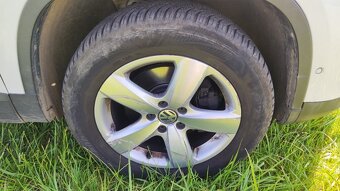 VW Tiguan 2.0TDI Sport/Style DSG F1 4x4 Panorama,Navi,závěs - 16