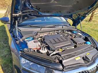 Škoda Octavia 4 2.0 TDi 300 826,-bez DPH - 16