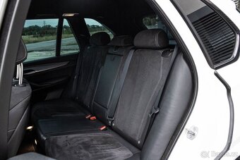 BMW X5 xDrive40d A/T M-Packet - 16