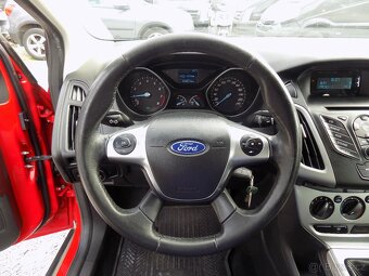 Ford Focus 1.6 TI-VCT 77 KW TREND, 1. MAJ. ČR - 16