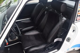 Porsche 911 Carrera RS - 16
