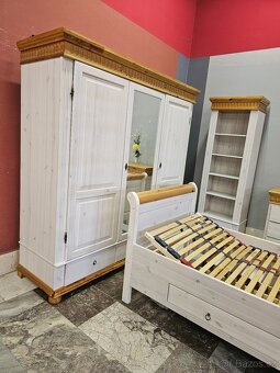 Ložnice Celodřevená Postel s úložným prostorem - 16