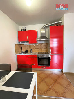 Prodej bytu 1+kk, 33 m², Praha 9, ul. Boloňská - 16