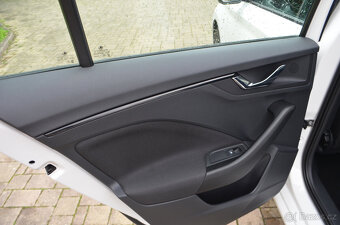 PRODÁM ŠKODA SCALA 1.0TSI 85KW 2020 TOP STAV - 16