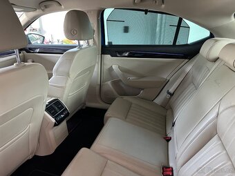 Škoda Superb 2.0 TDI 110kW DSG L&K - CZ - 16